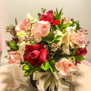 PINK RED ROSES from 350